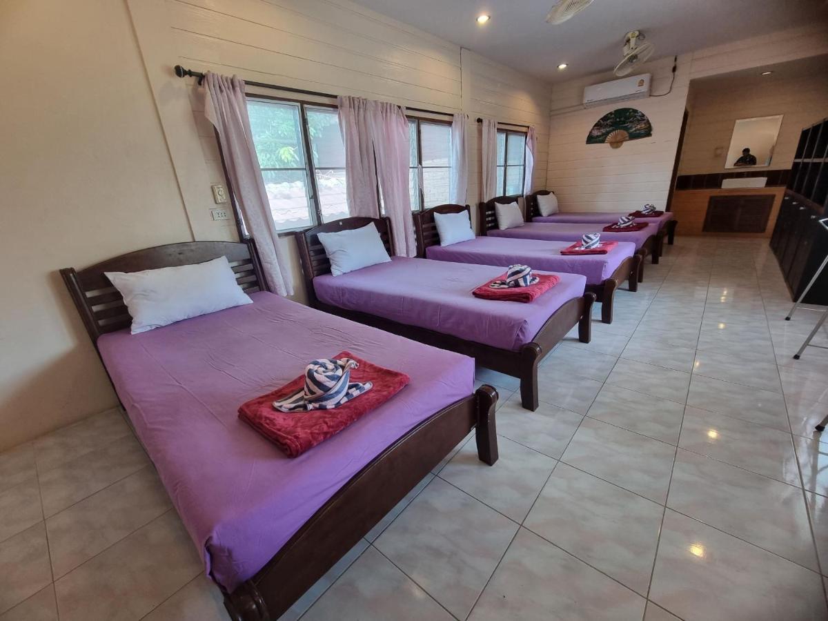Lotus Hostel Beach Ko Tao Exterior photo