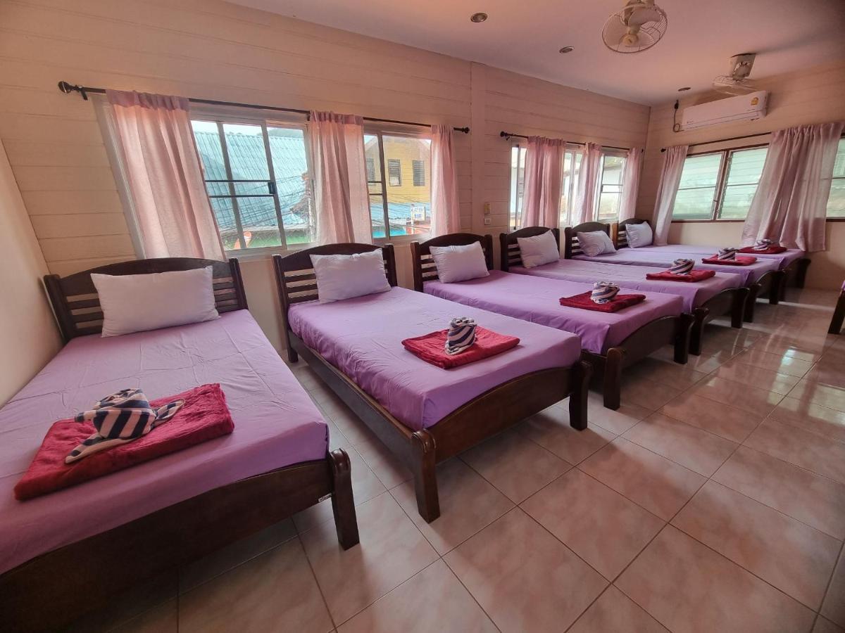 Lotus Hostel Beach Ko Tao Exterior photo