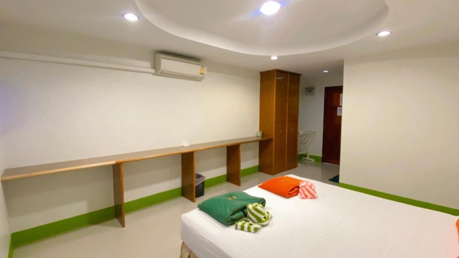 Lotus Hostel Beach Ko Tao Exterior photo