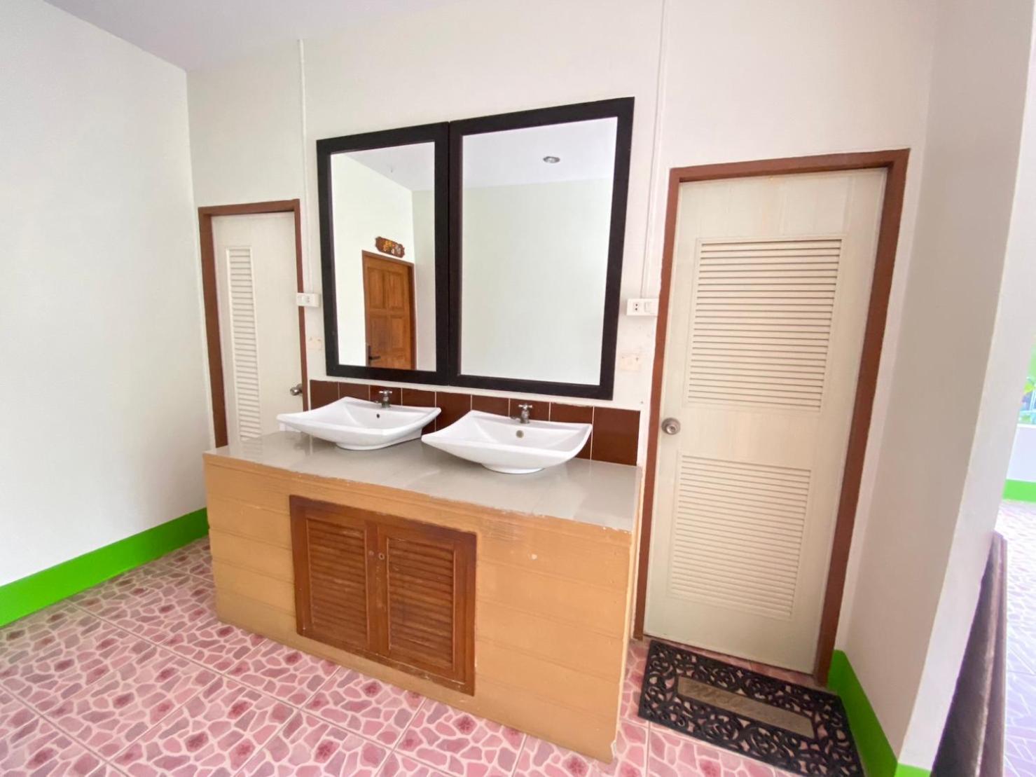 Lotus Hostel Beach Ko Tao Exterior photo