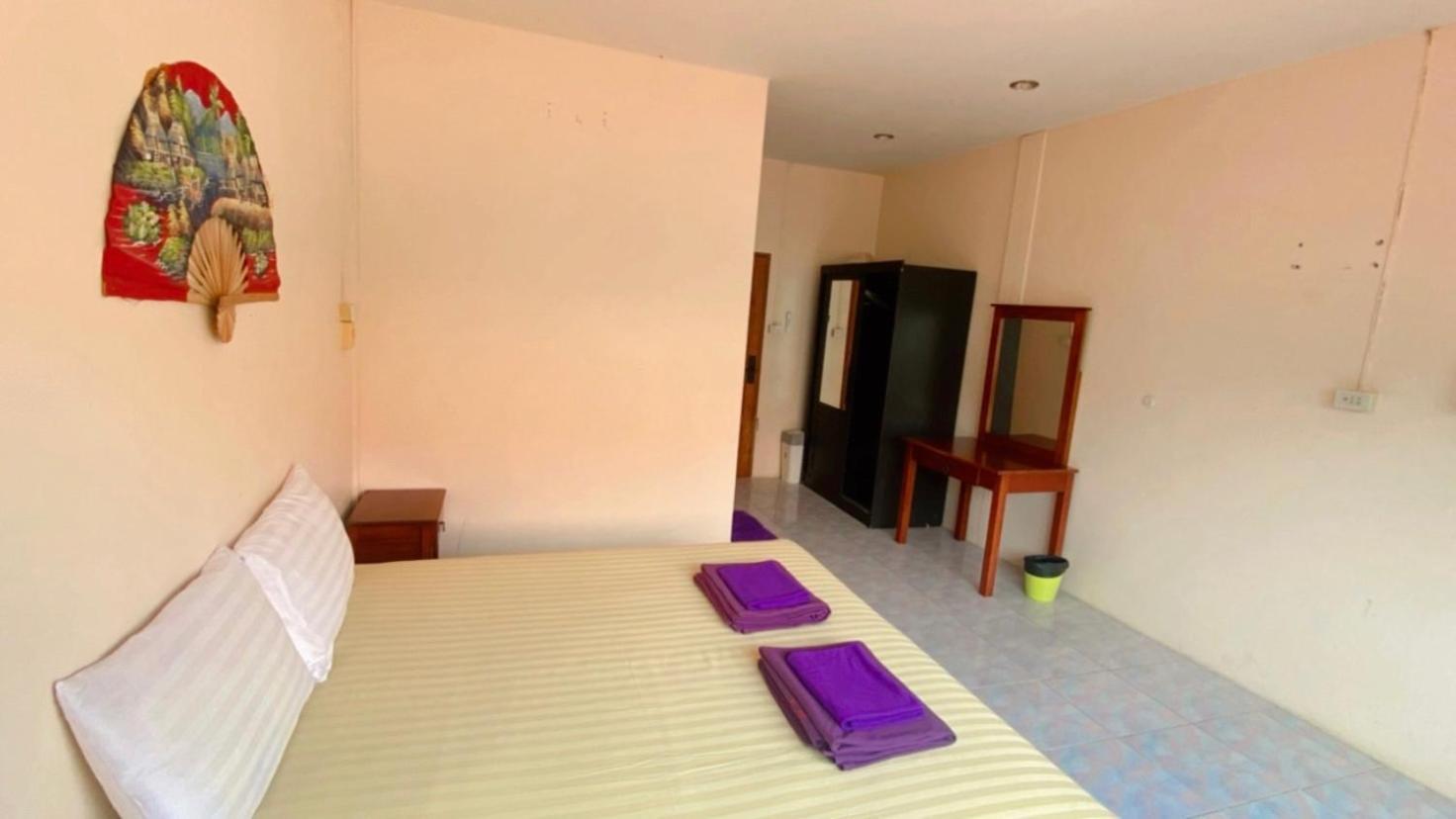 Lotus Hostel Beach Ko Tao Exterior photo