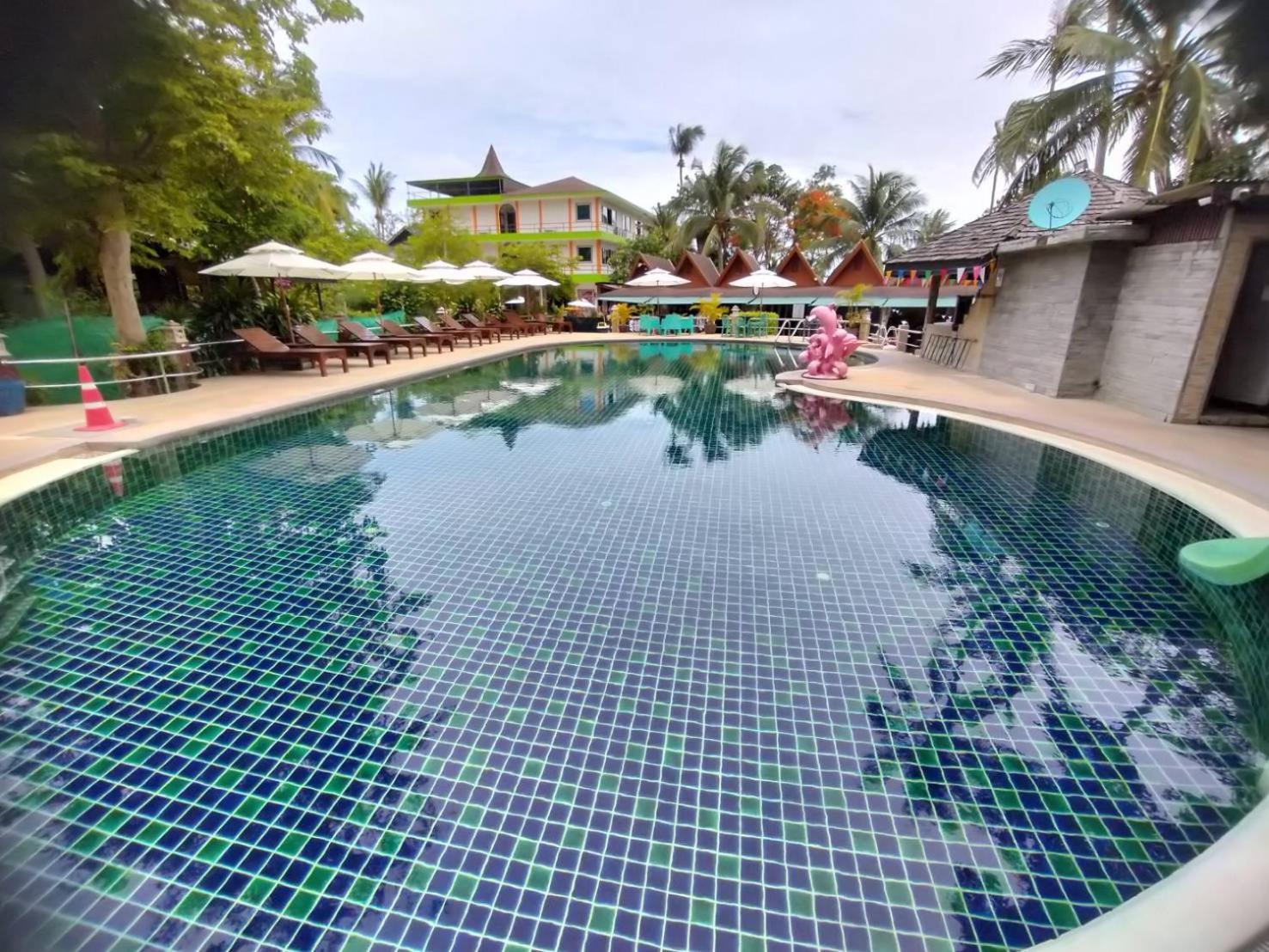 Lotus Hostel Beach Ko Tao Exterior photo