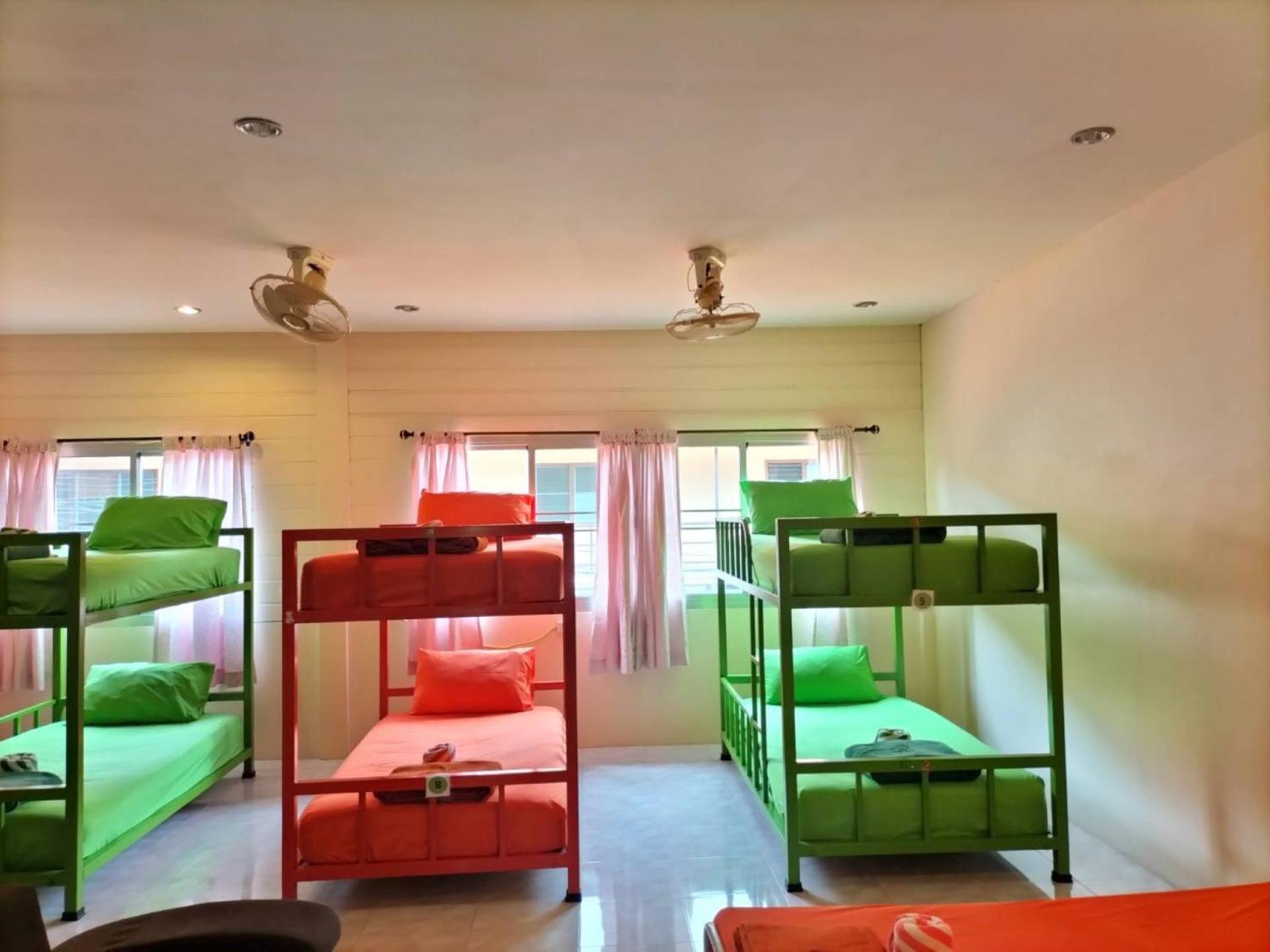 Lotus Hostel Beach Ko Tao Exterior photo