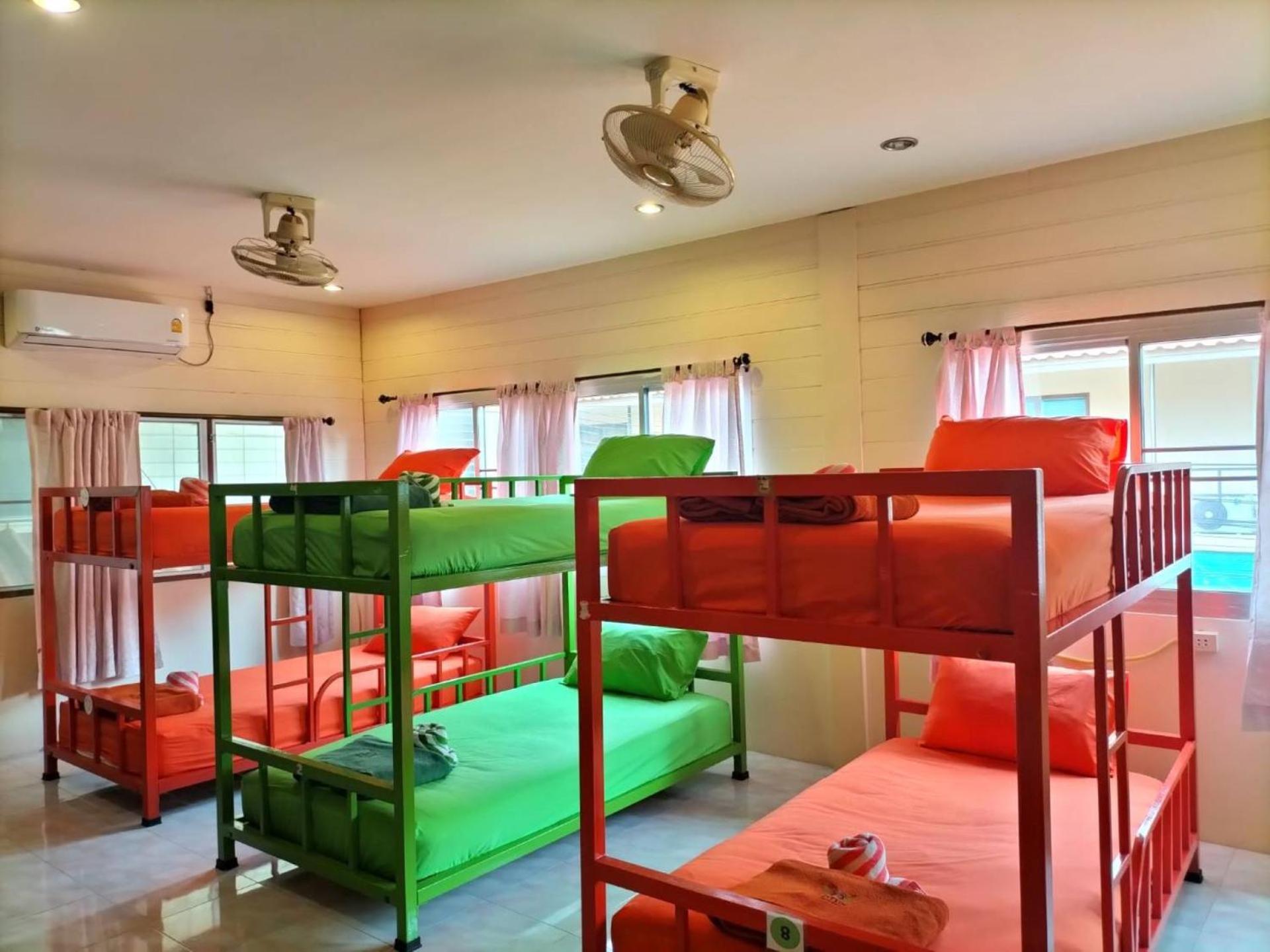 Lotus Hostel Beach Ko Tao Exterior photo