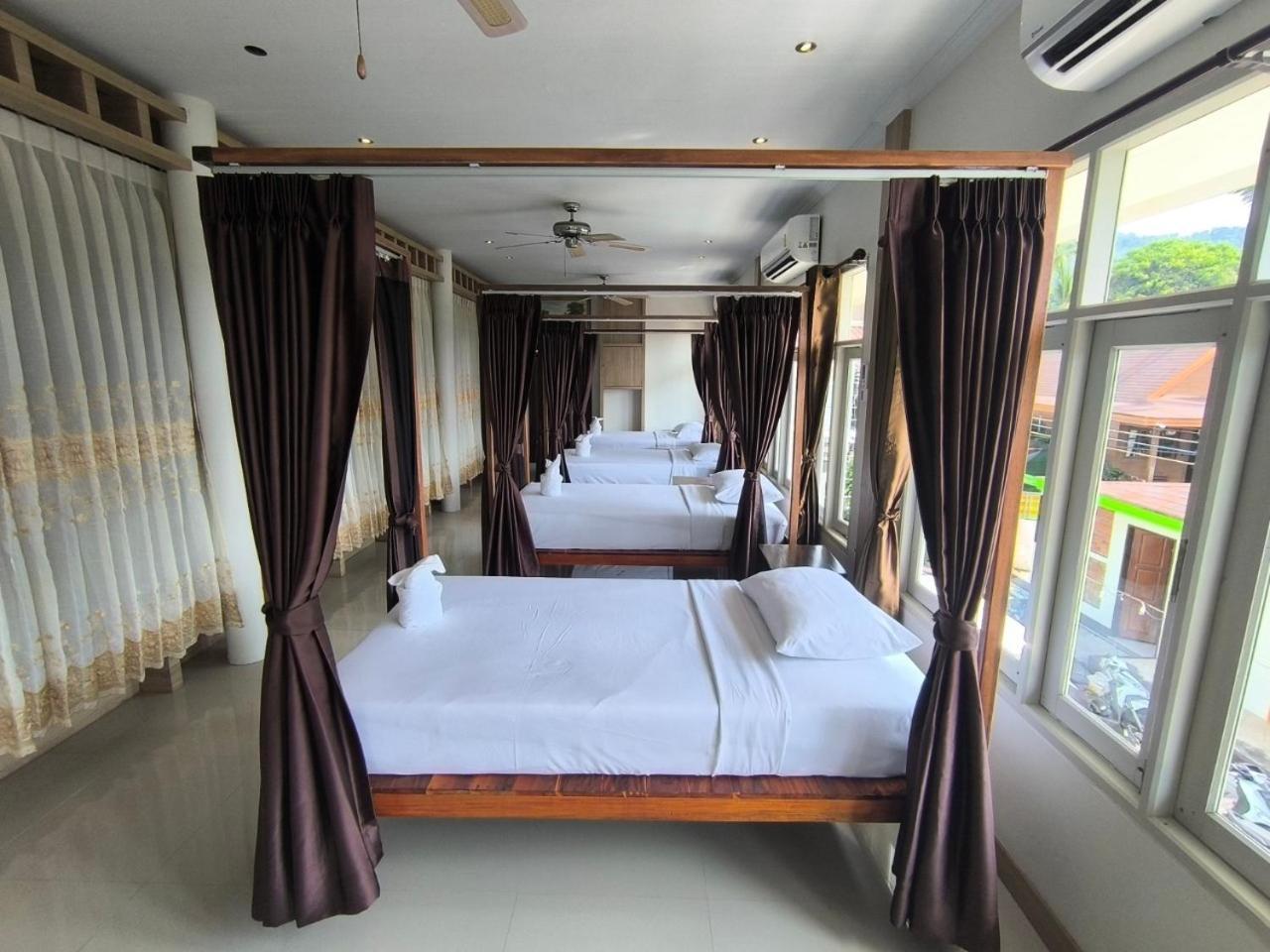 Lotus Hostel Beach Ko Tao Exterior photo